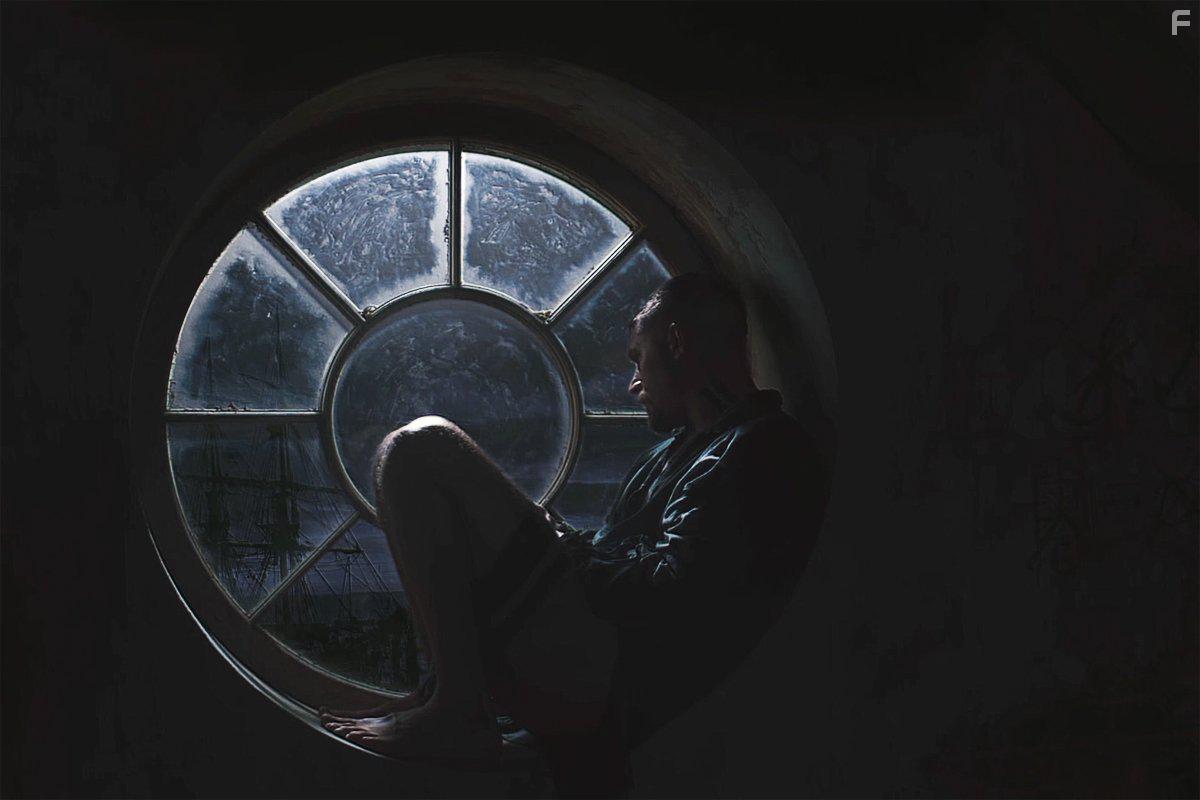 Tom Hardy in Taboo (2017)