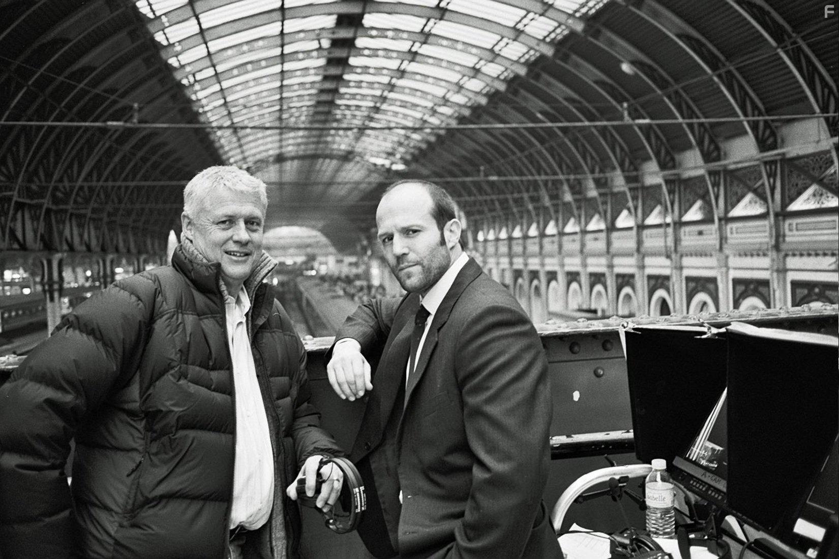 Roger Donaldson and Jason Statham in The Bank Job (2008)