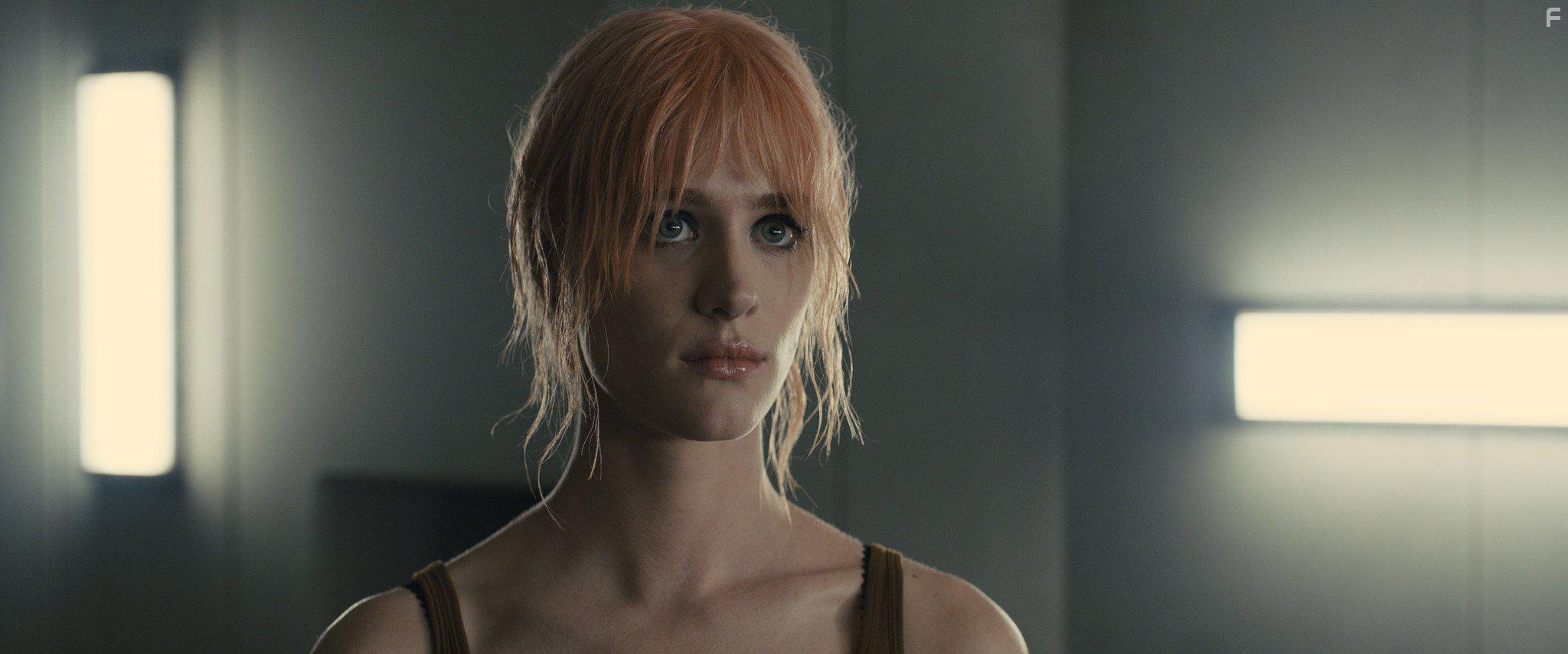 Mackenzie Davis in Blade Runner 2049 (2017)