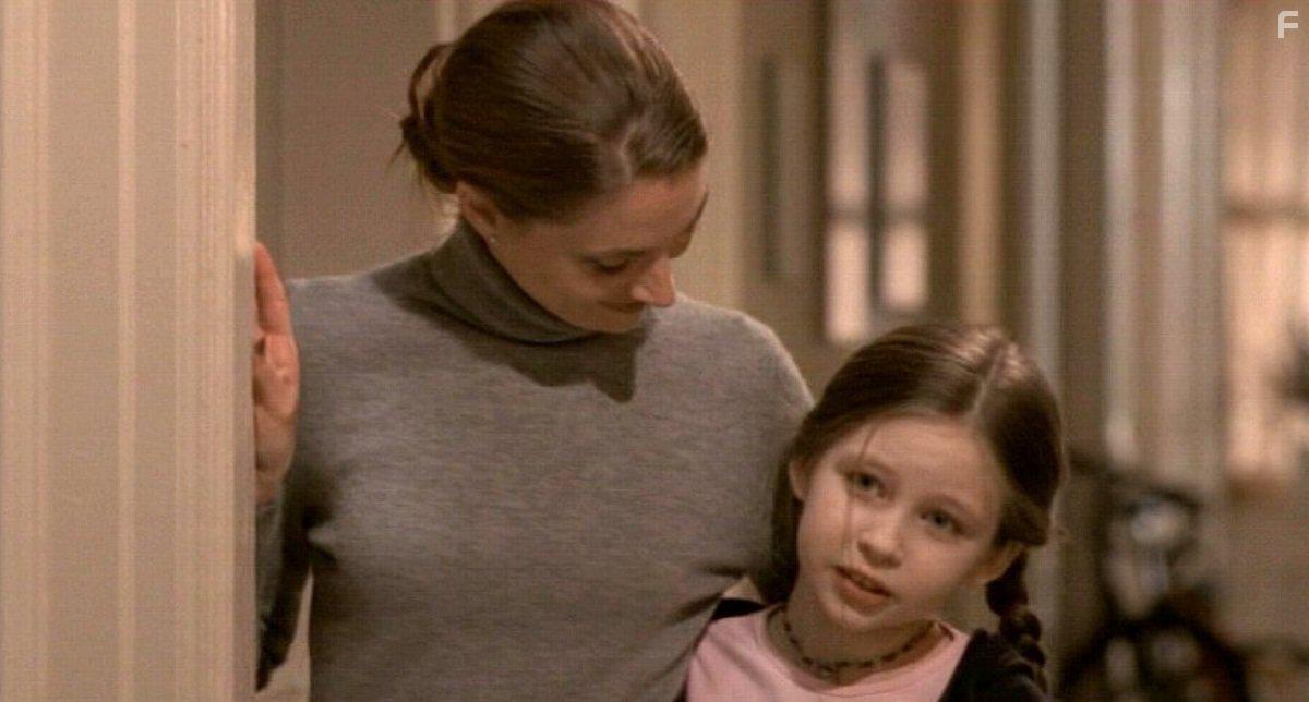 Daveigh Chase in The Rats (2002)