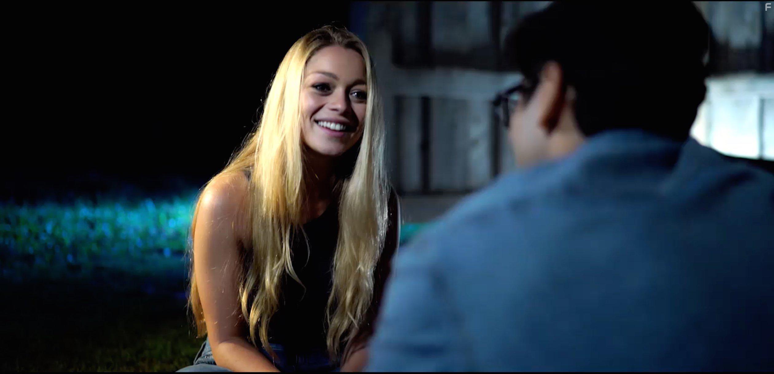 Lindsey Nicole in Pitchfork (2016)