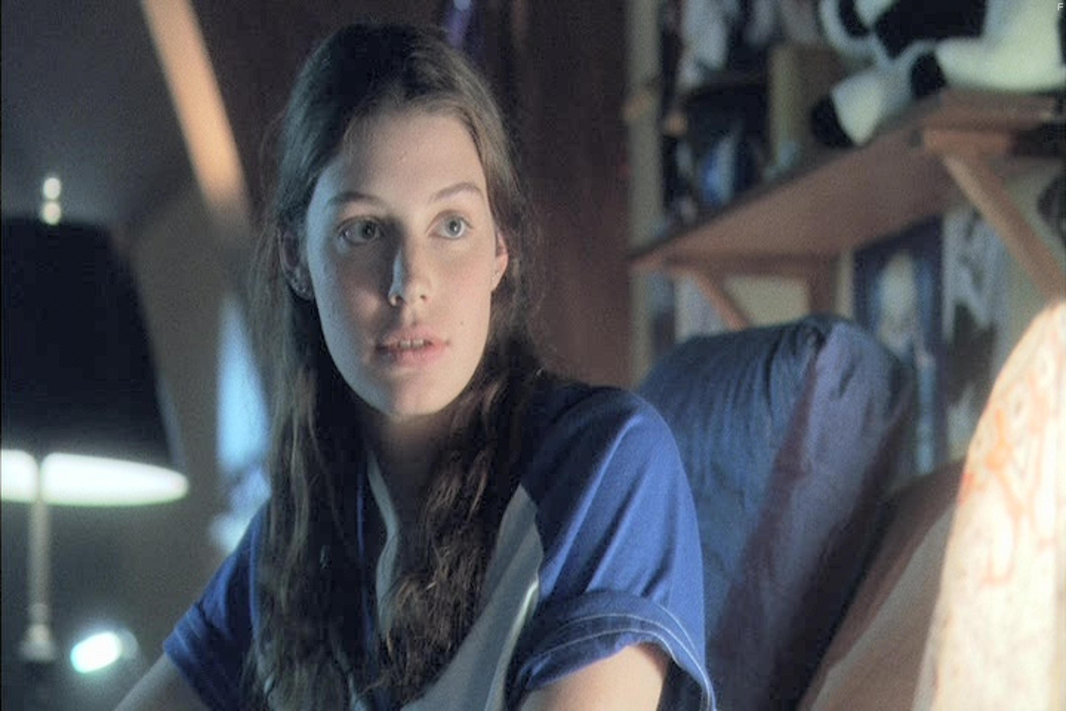 Jessica Par? in Baс не догонят (2001)