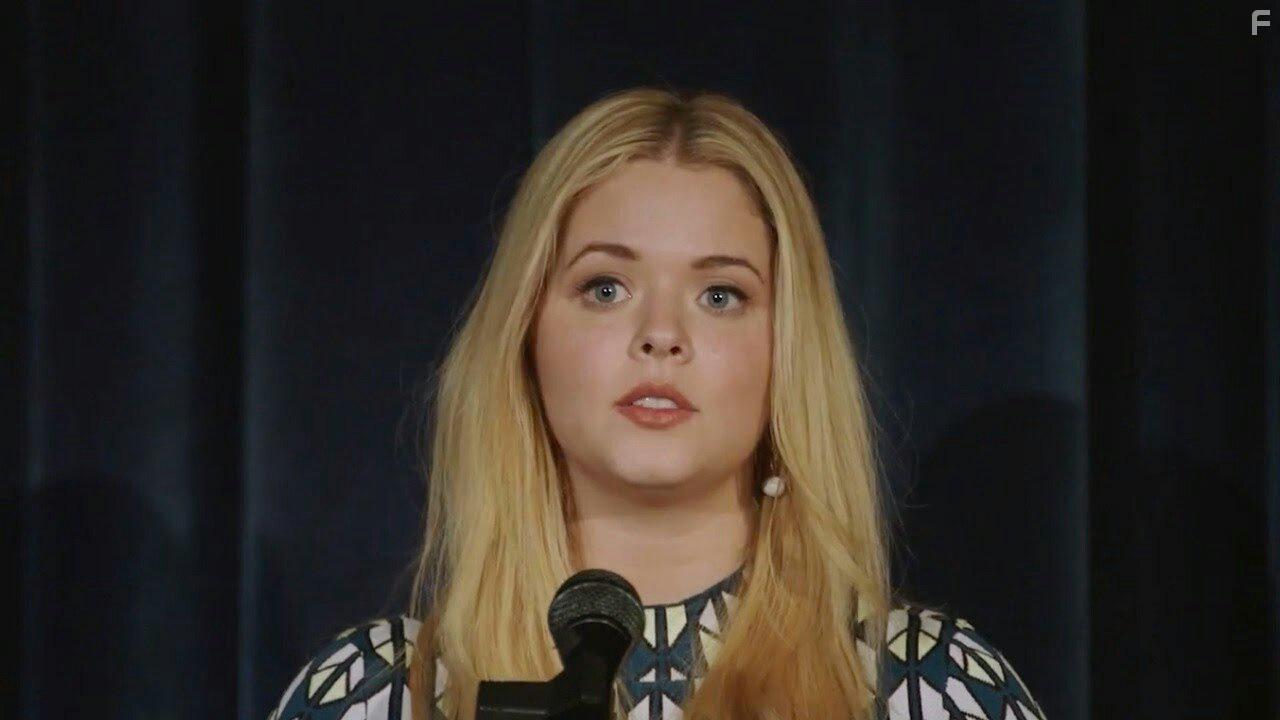 Sasha Pieterse in Coin Heist (2017)