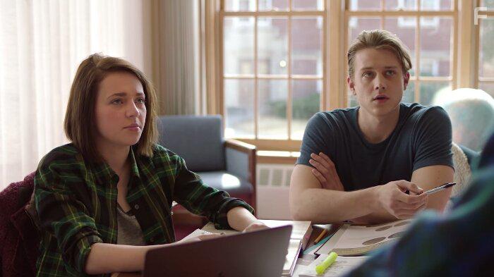 Alex Saxon and Alexis G. Zall in Coin Heist (2017)