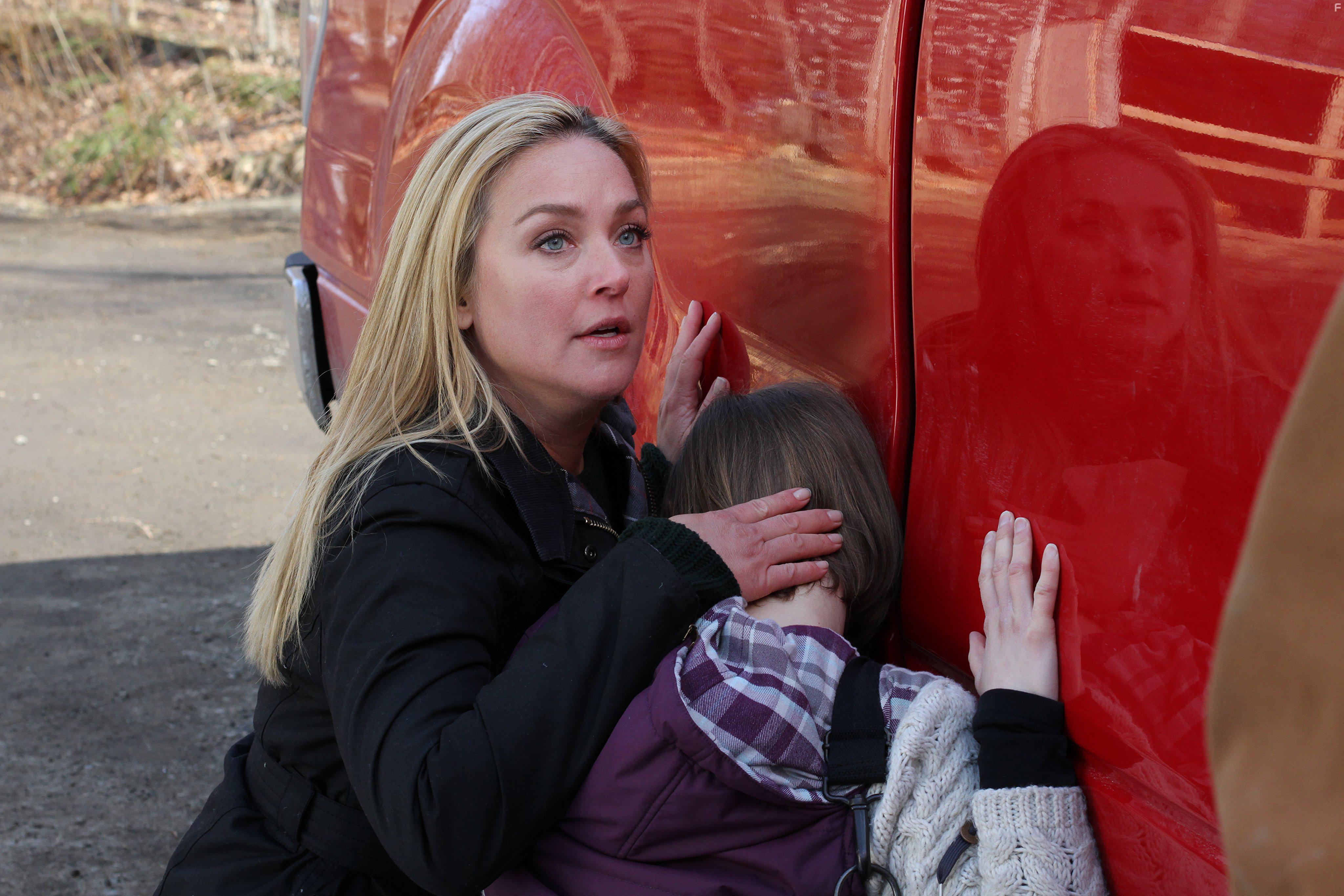 Elisabeth Rhm in Forget and Forgive (2014)