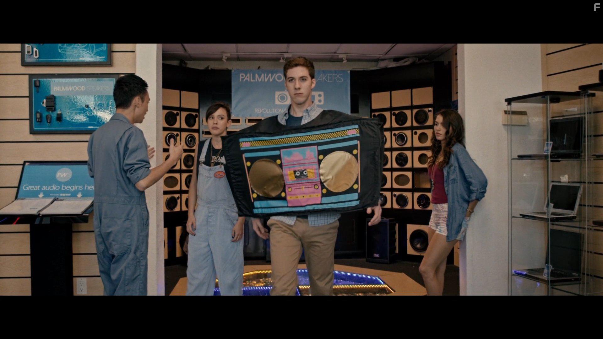 Troy Doherty, Zedrick Restauro, Flavia Watson, and Raychel Diane Weiner in Hickey (2017)