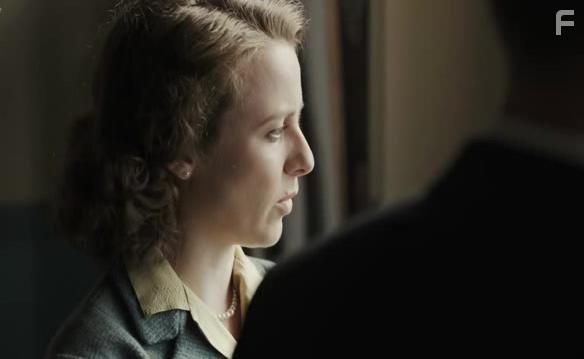 In Plain Sight (2016)