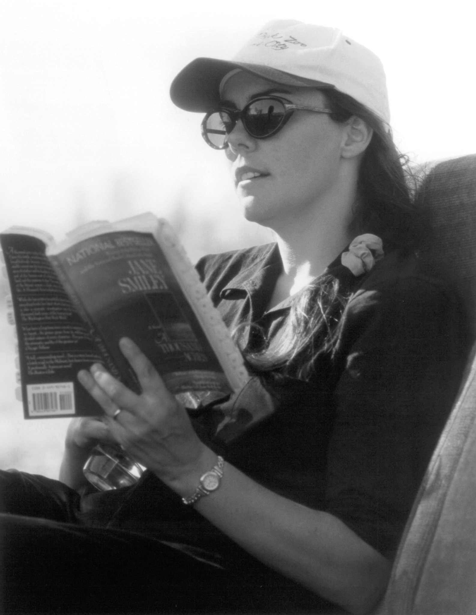 Jocelyn Moorhouse in Тысяча акров (1997)