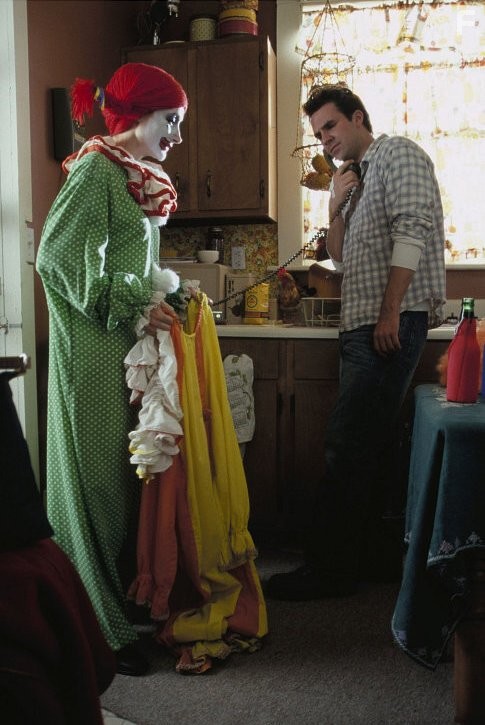 Patricia Clarkson and Paul Schneider in Все настоящие девушки (2003)