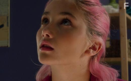 Amanda Arcuri in Degrassi: Next Class (2016)