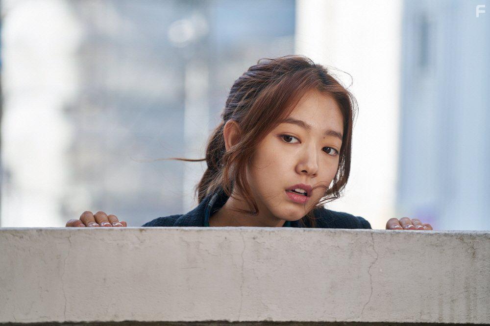 Shin-hye Park in Hyeong (2016)