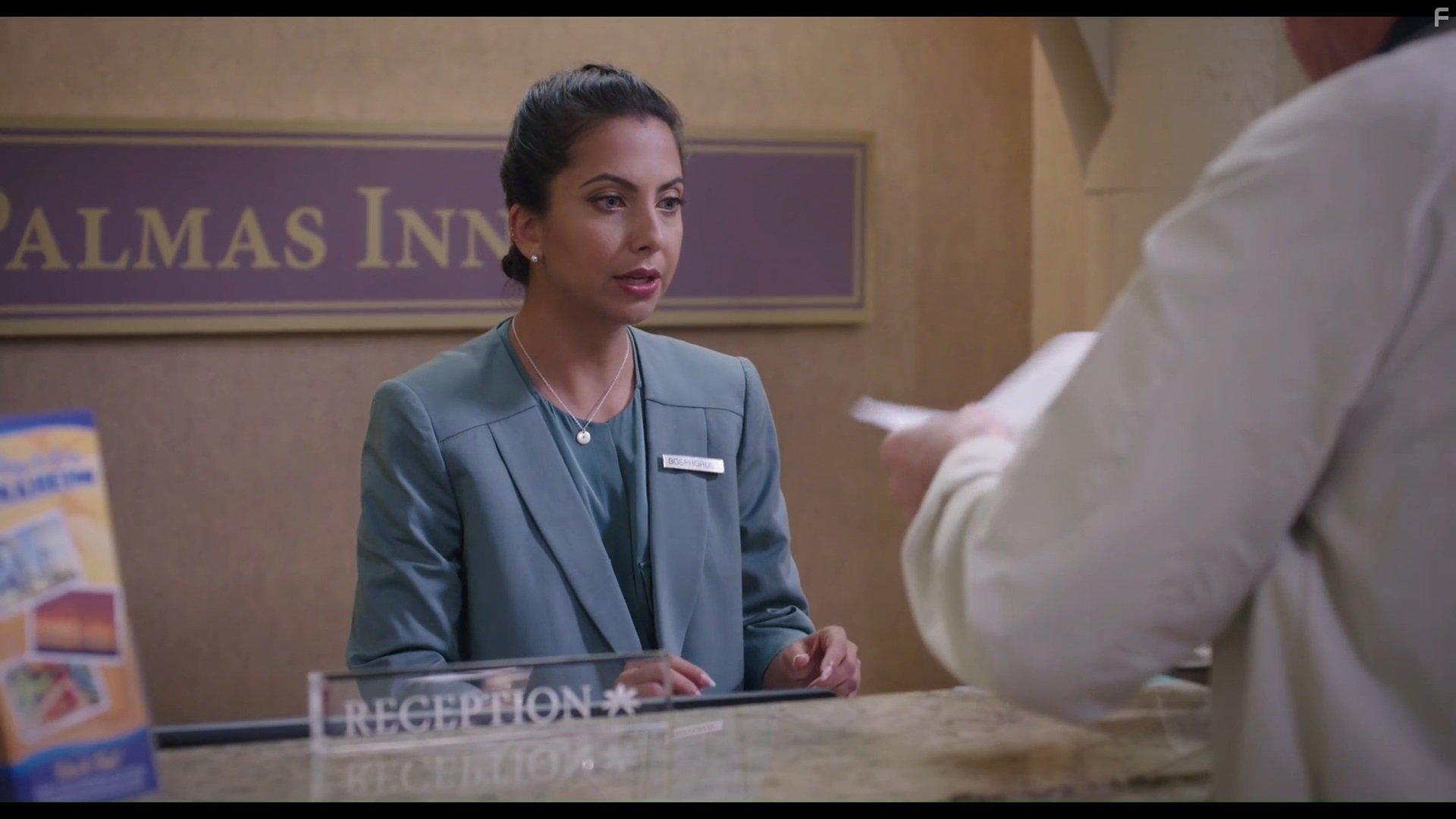 Kathreen Khavari in Mascots (2016)