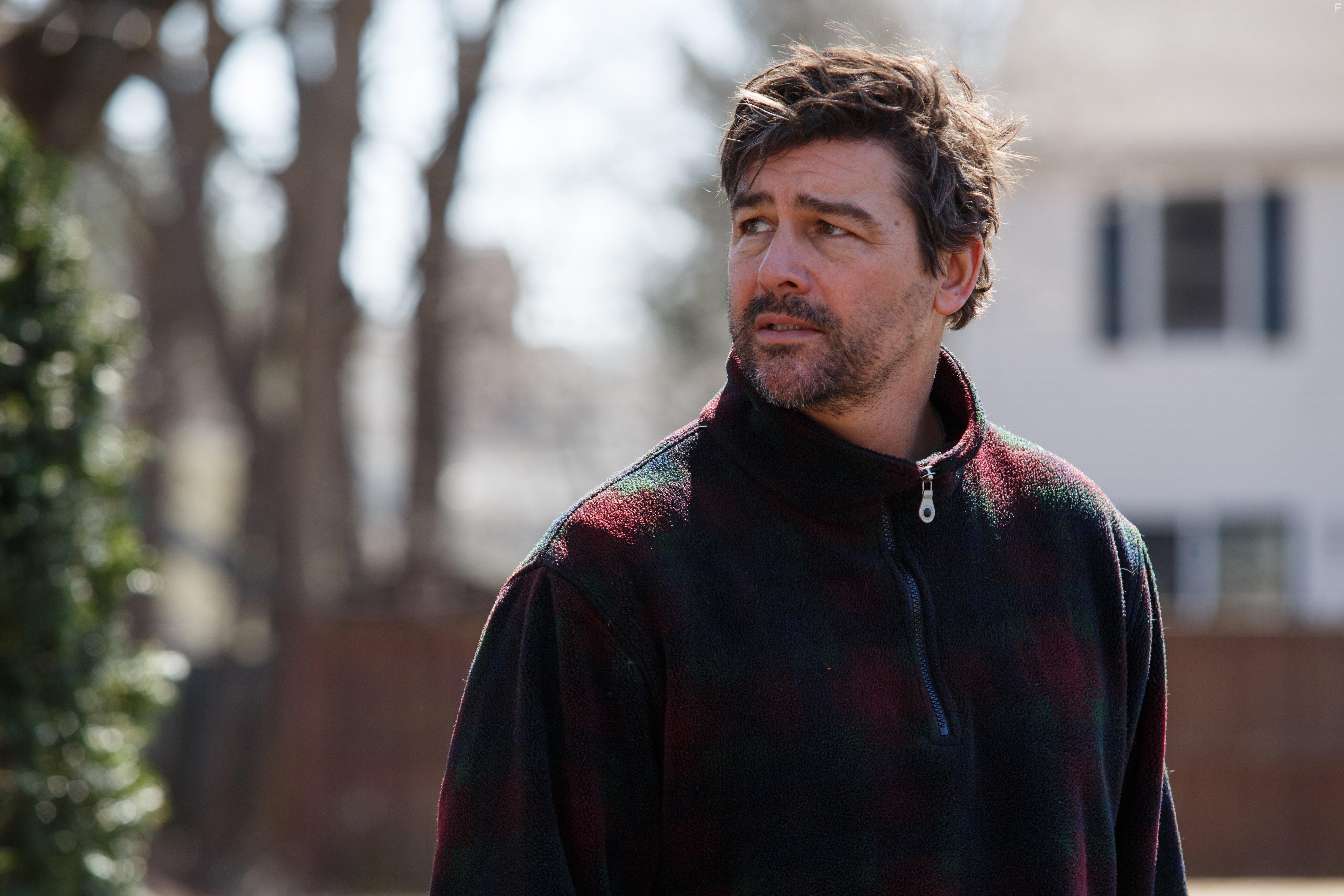 Kyle Chandler in Manchester by the Sea (2016)