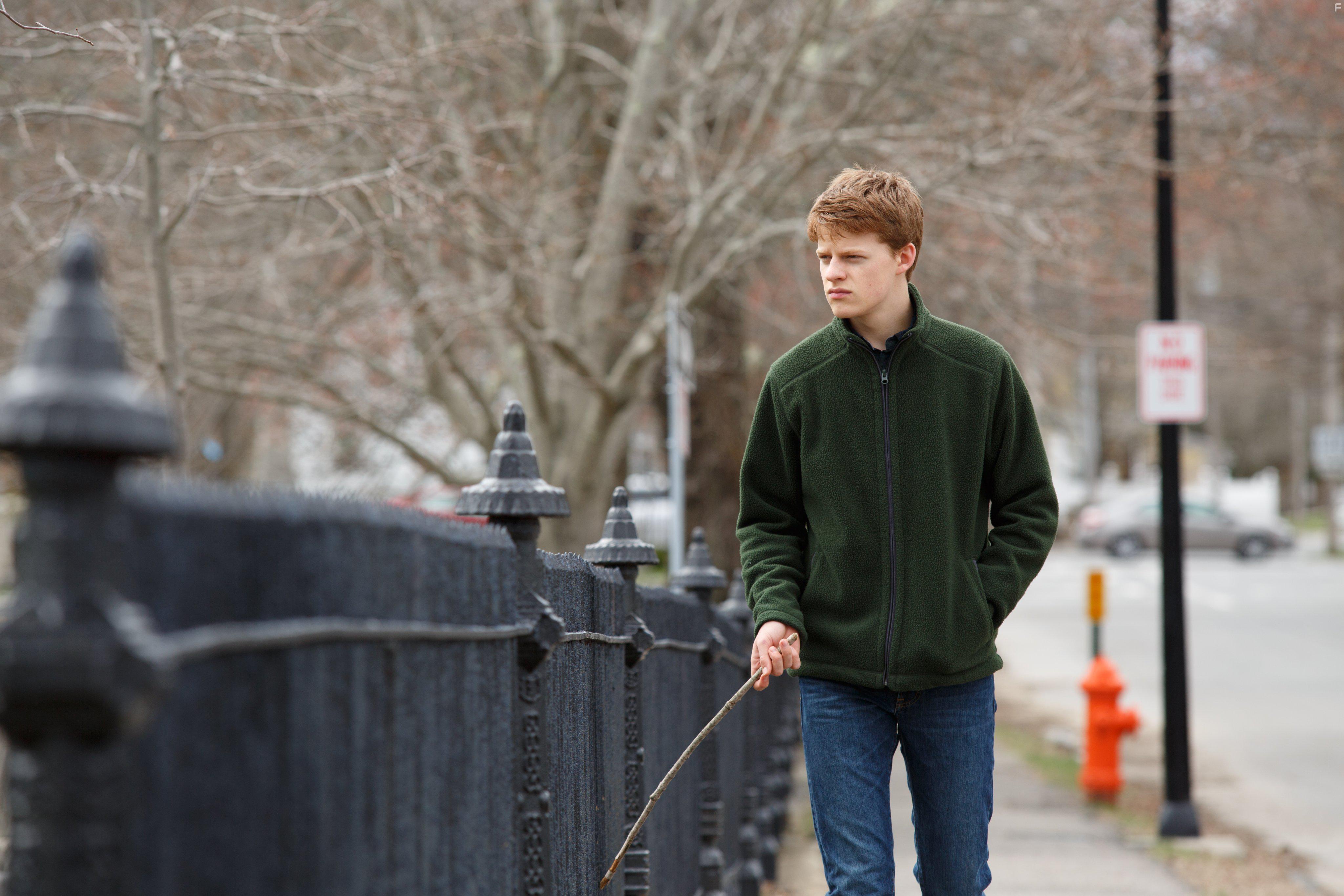 Lucas Hedges in Manchester by the Sea (2016)