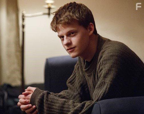 Lucas Hedges in Manchester by the Sea (2016)