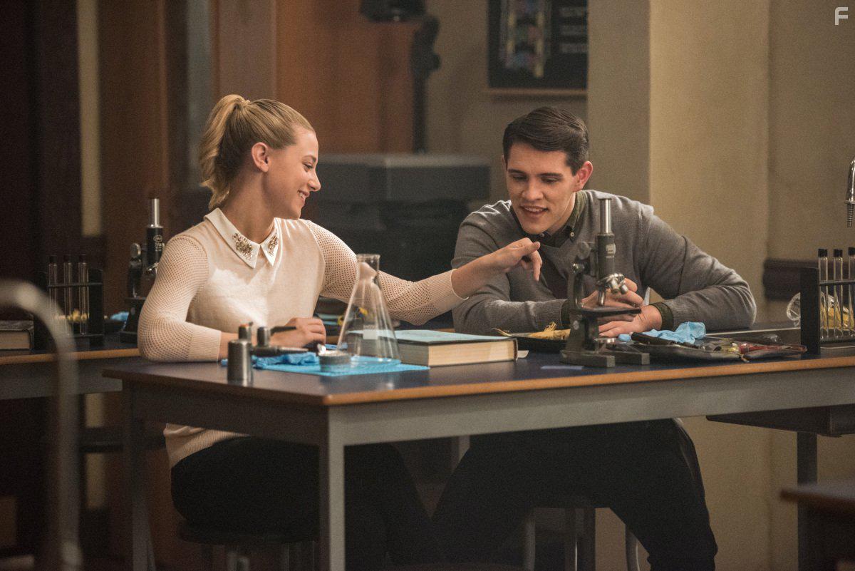 Lili Reinhart and Casey Cott in Riverdale (2017)