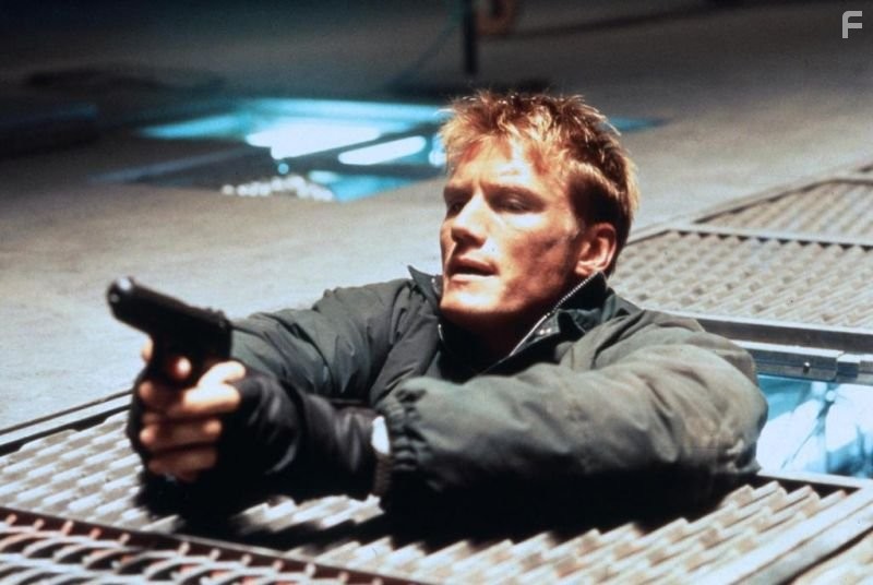 Под прицелом