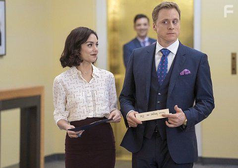 Alan Tudyk and Vanessa Hudgens in Powerless (2017)