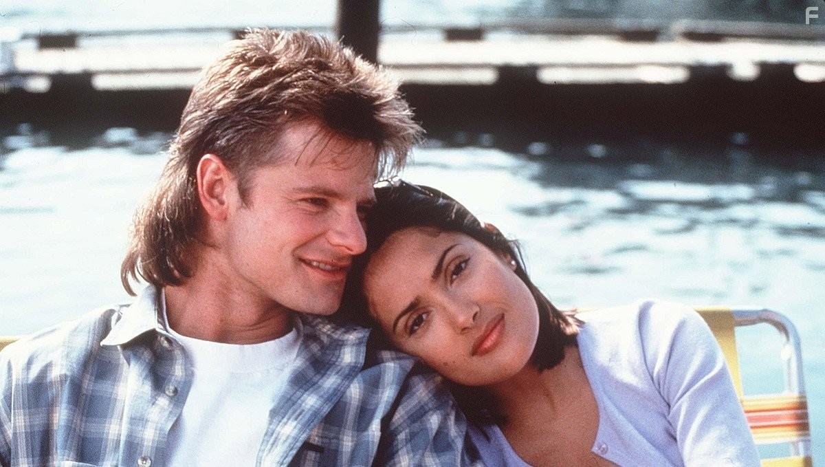 Salma Hayek and Steve Zahn in Недотепы (2000)