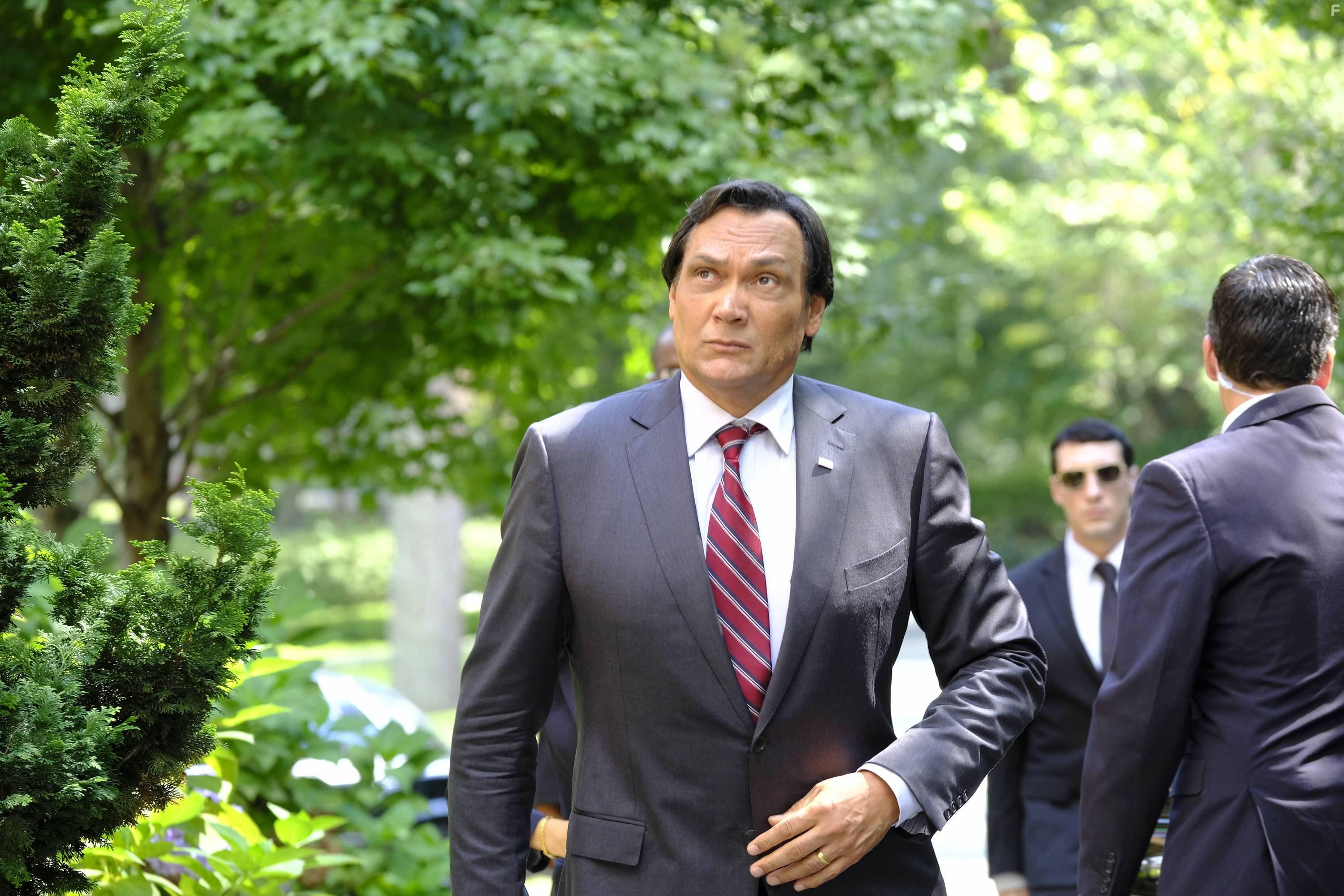 Jimmy Smits in 24: Legacy (2016)