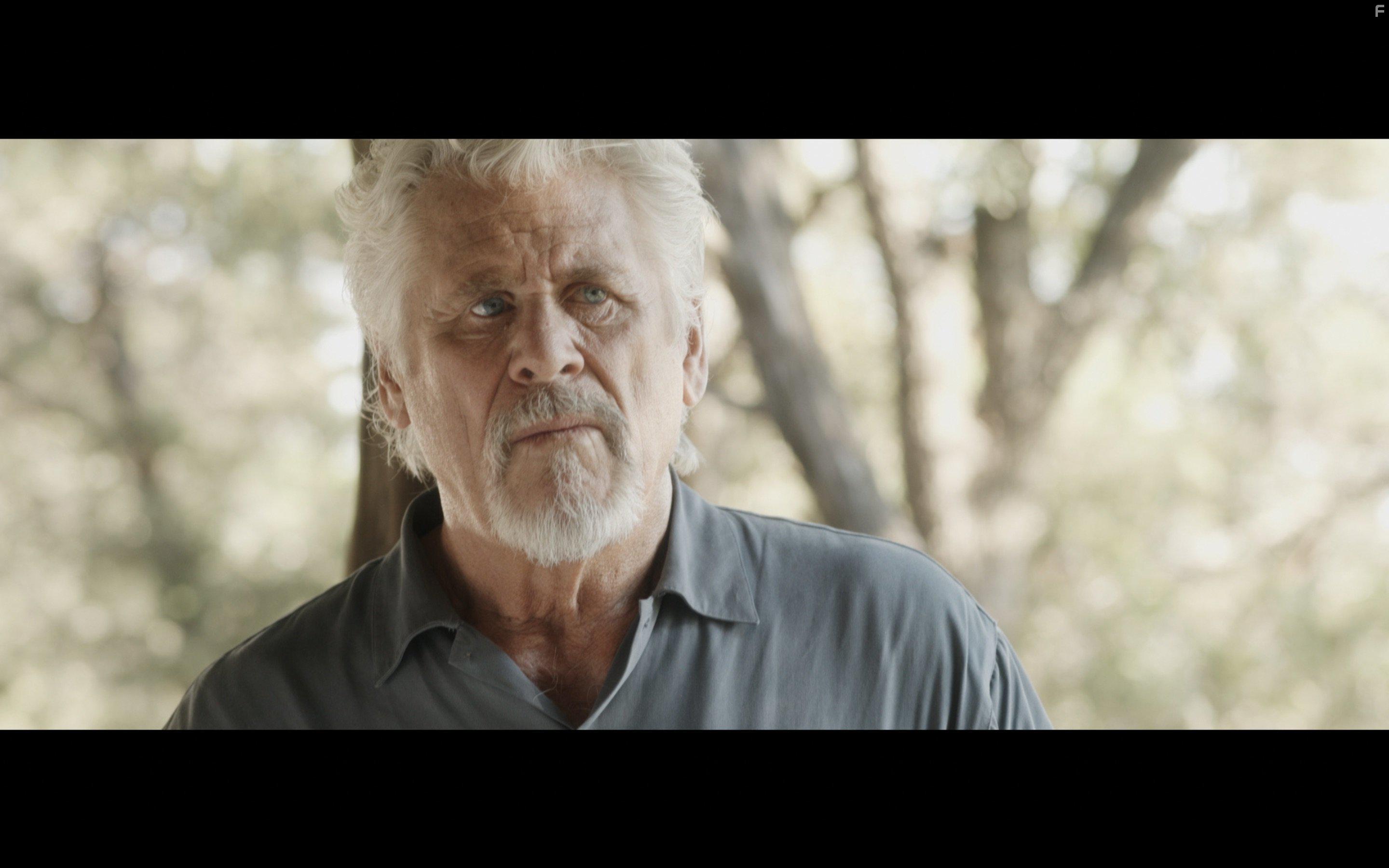 Barry Bostwick in Three Days in August (2016)