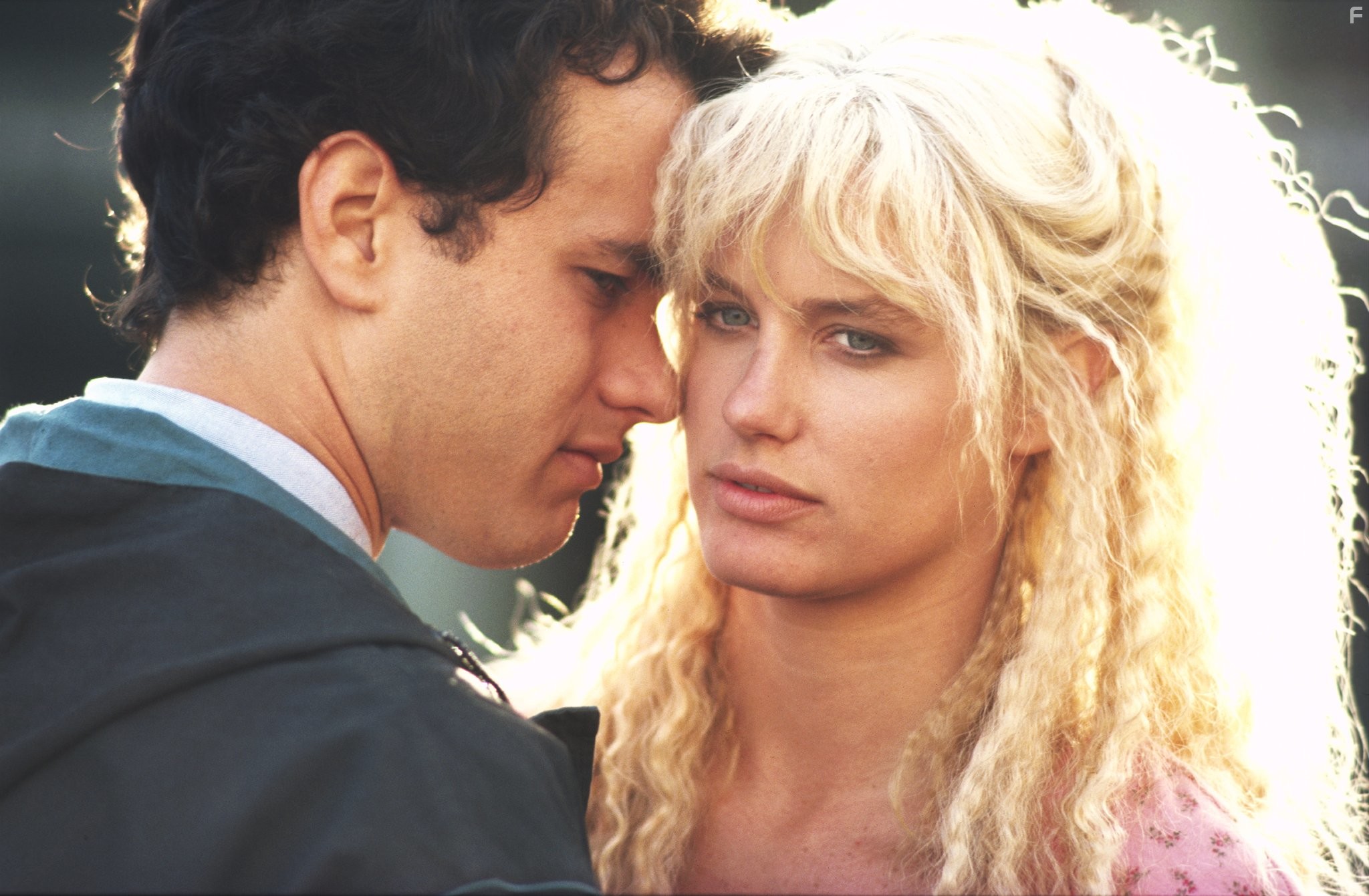 Tom Hanks and Daryl Hannah in Всплеск (1984)