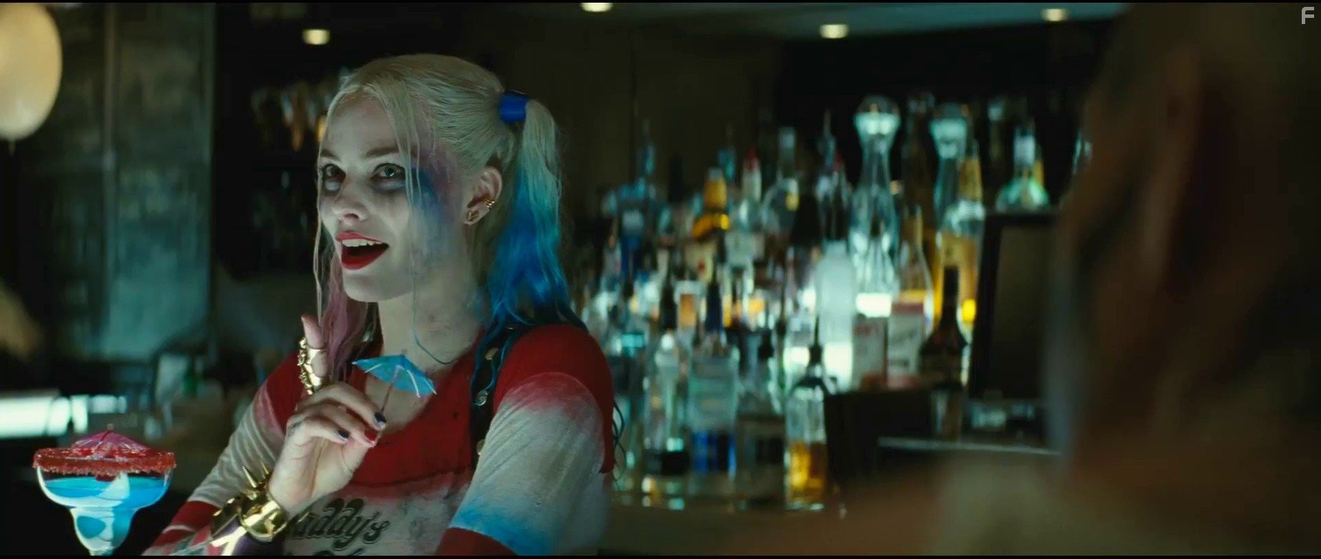 Margot Robbie in Отряд самоубийц (2016)