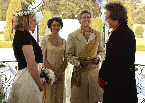 Kevin Jubinville, Pat Kelly, Kristen Wilson, and Leslie Seiler in Twitches Too (2007)