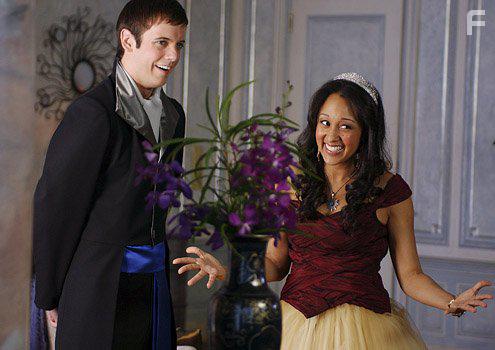 Tamera Mowry-Housley and Chris Gallinger in Twitches Too (2007)