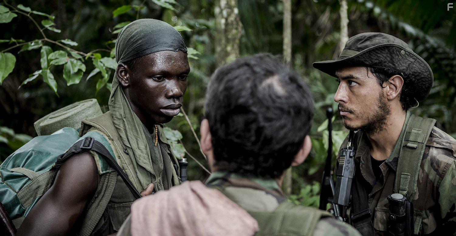 Anderson Gomez and Carlos Clavijo in Alias Mara (2015)