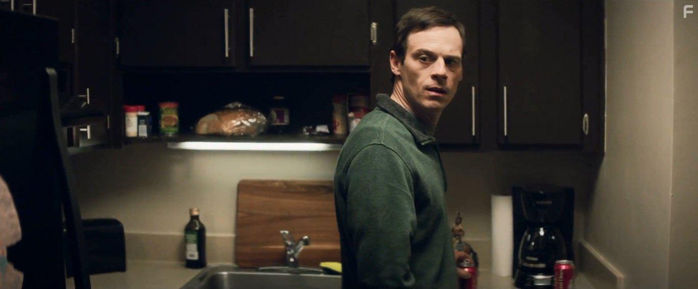 Kevin Zegers in Aftermath (2017)