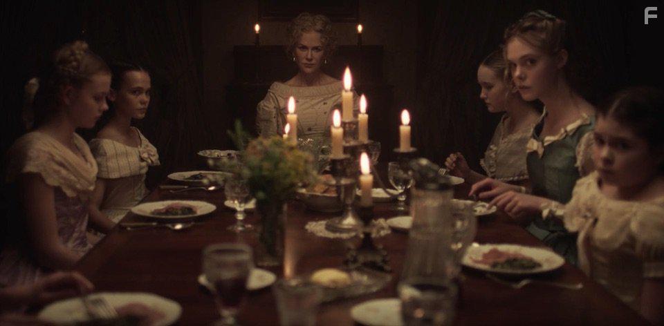 Nicole Kidman, Elle Fanning, Angourie Rice, Oona Laurence, Addison Riecke, and Emma Howard in The Beguiled (2017)