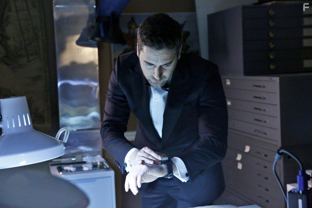 Ryan Eggold in The Blacklist: Redemption (2017)