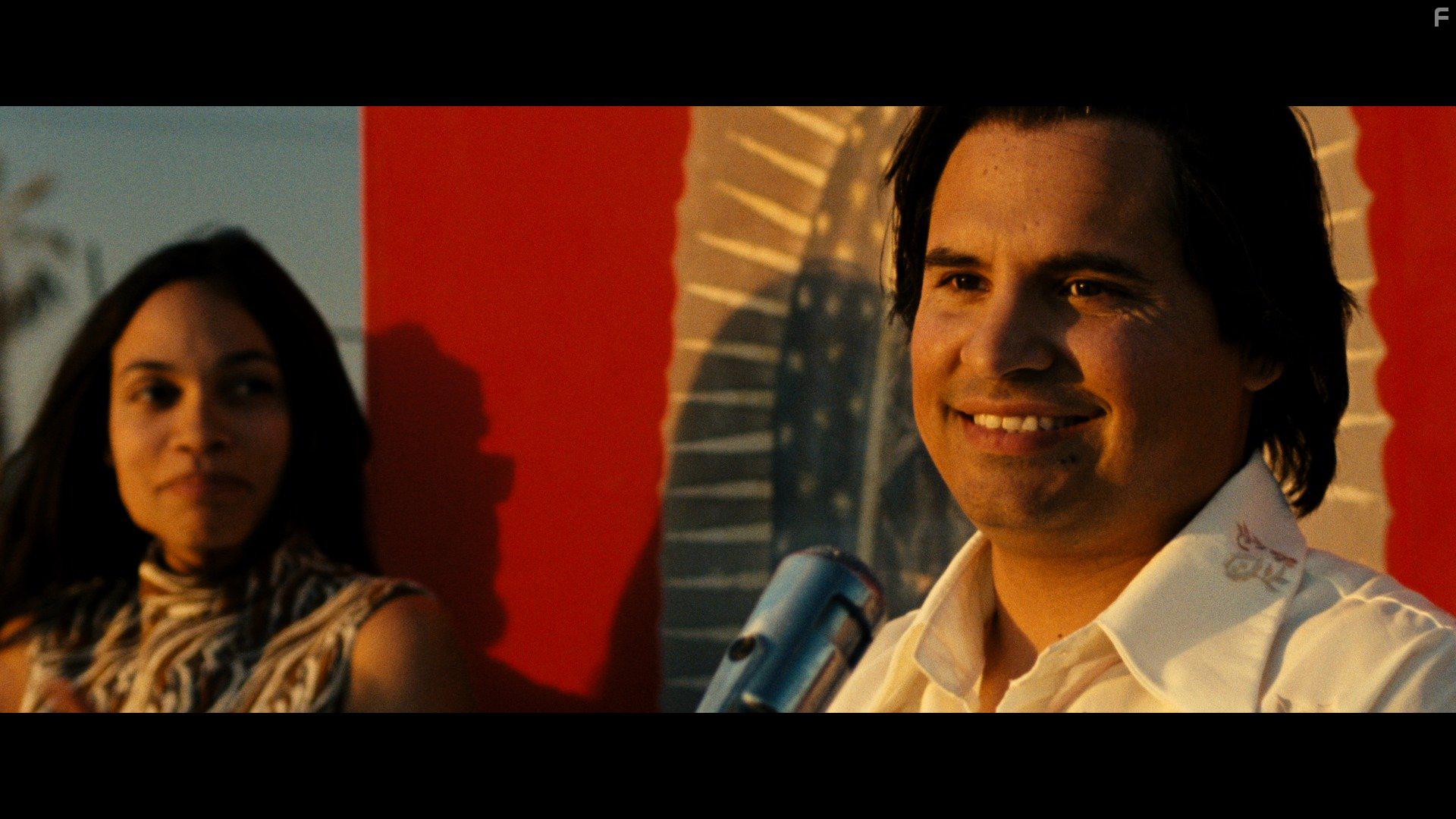 Rosario Dawson and Michael Pea in Cesar Chavez (2014)