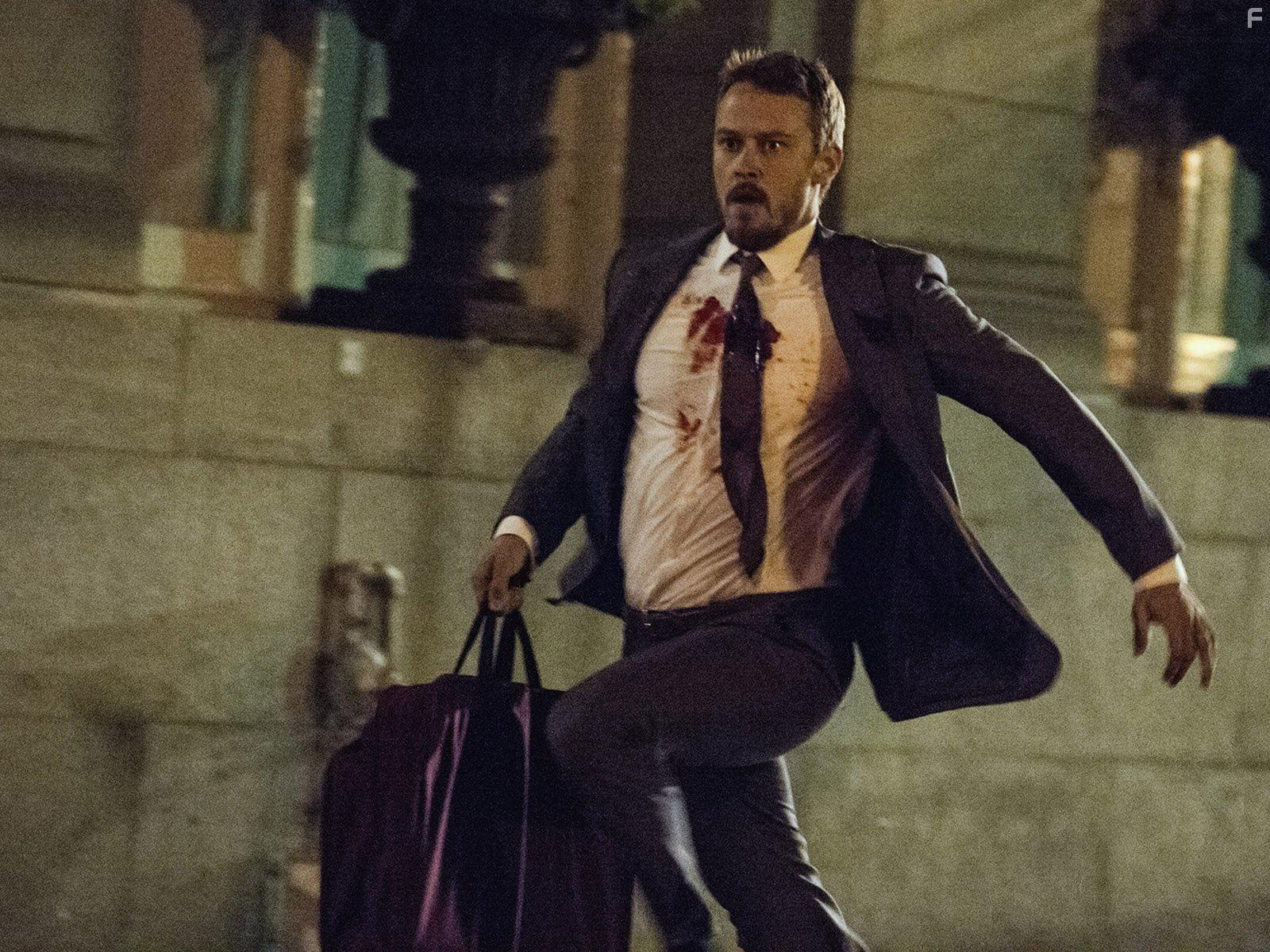 Michael Dorman in Patriot (2015)