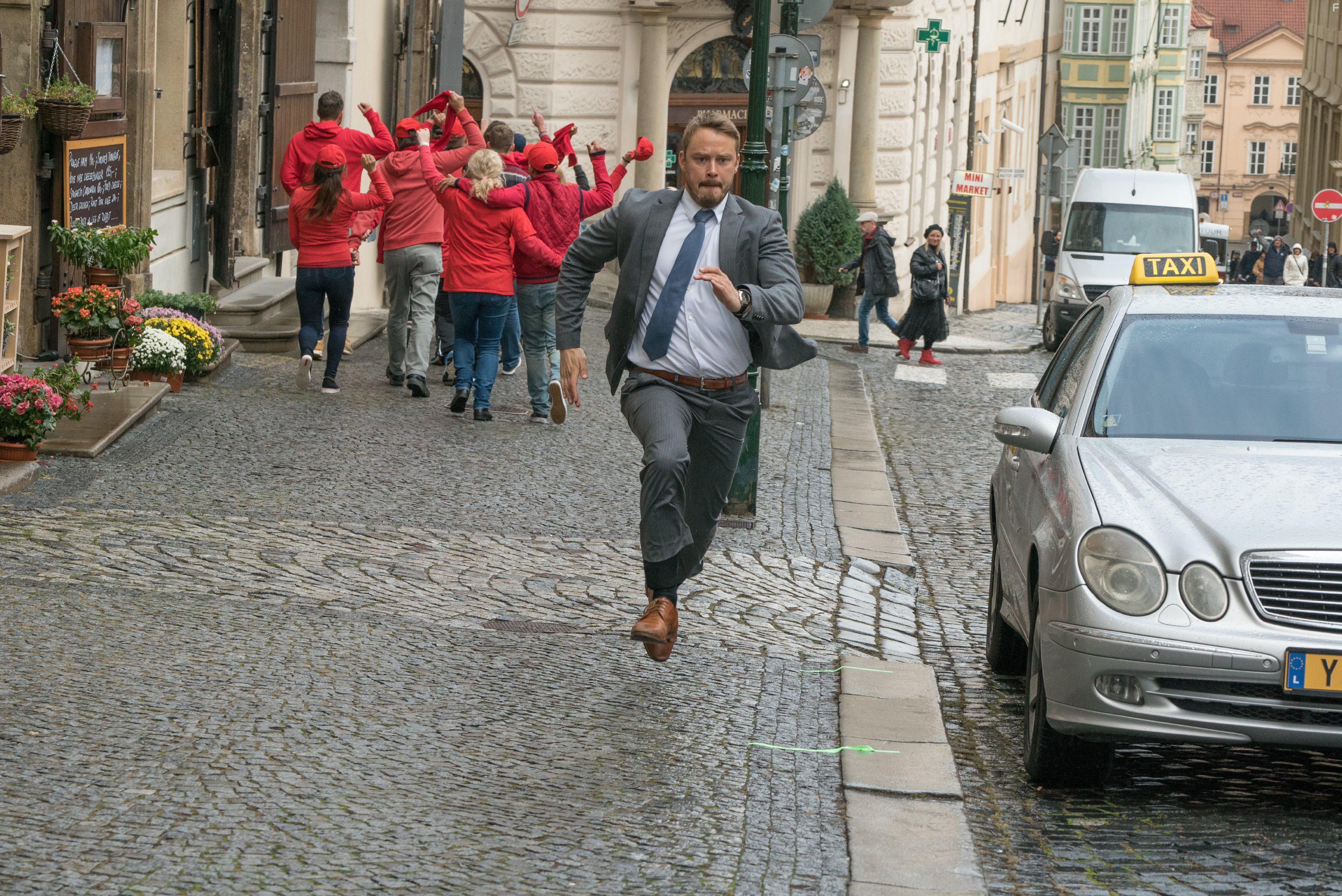 Michael Dorman in Patriot (2015)