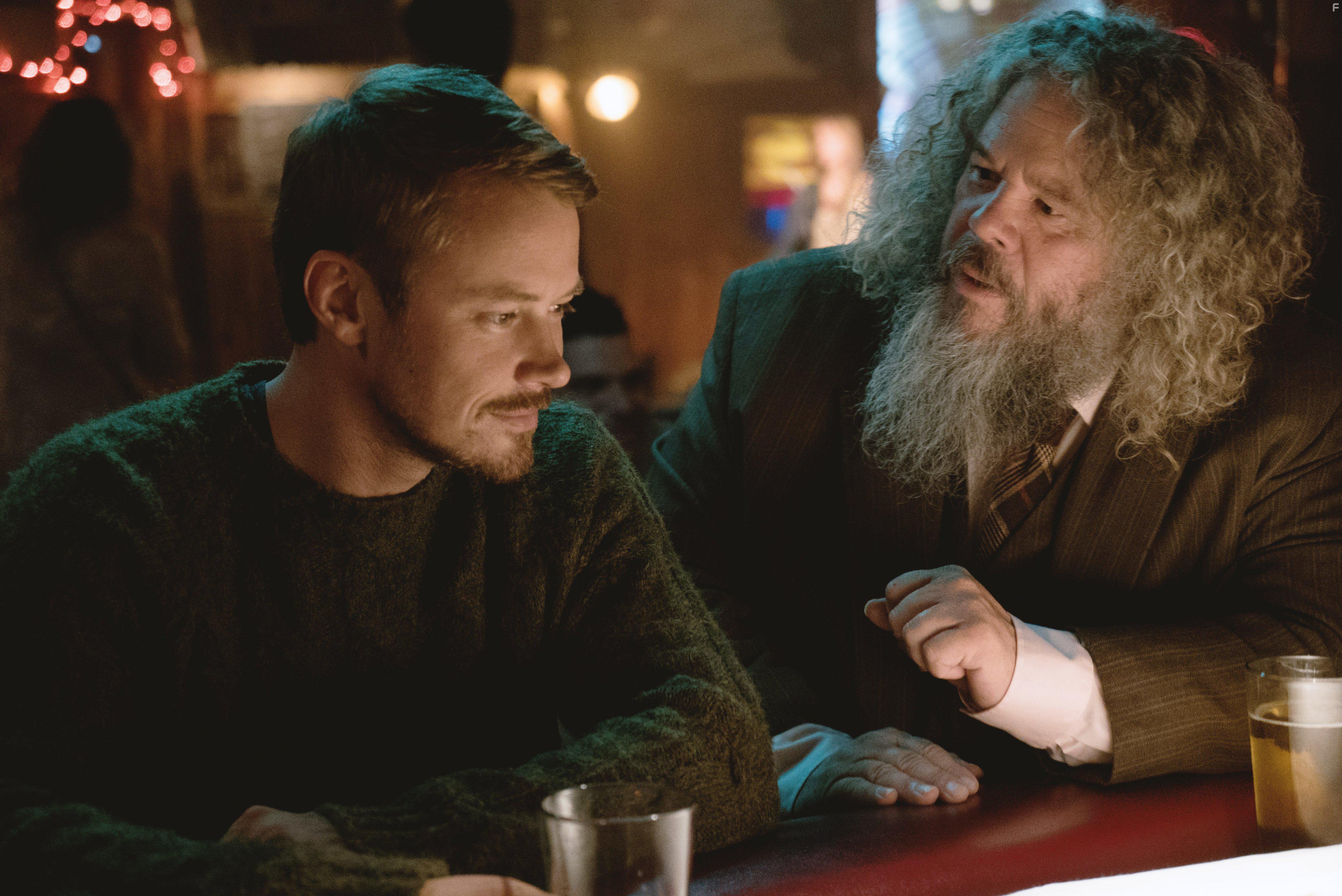 Michael Dorman in Patriot (2015)