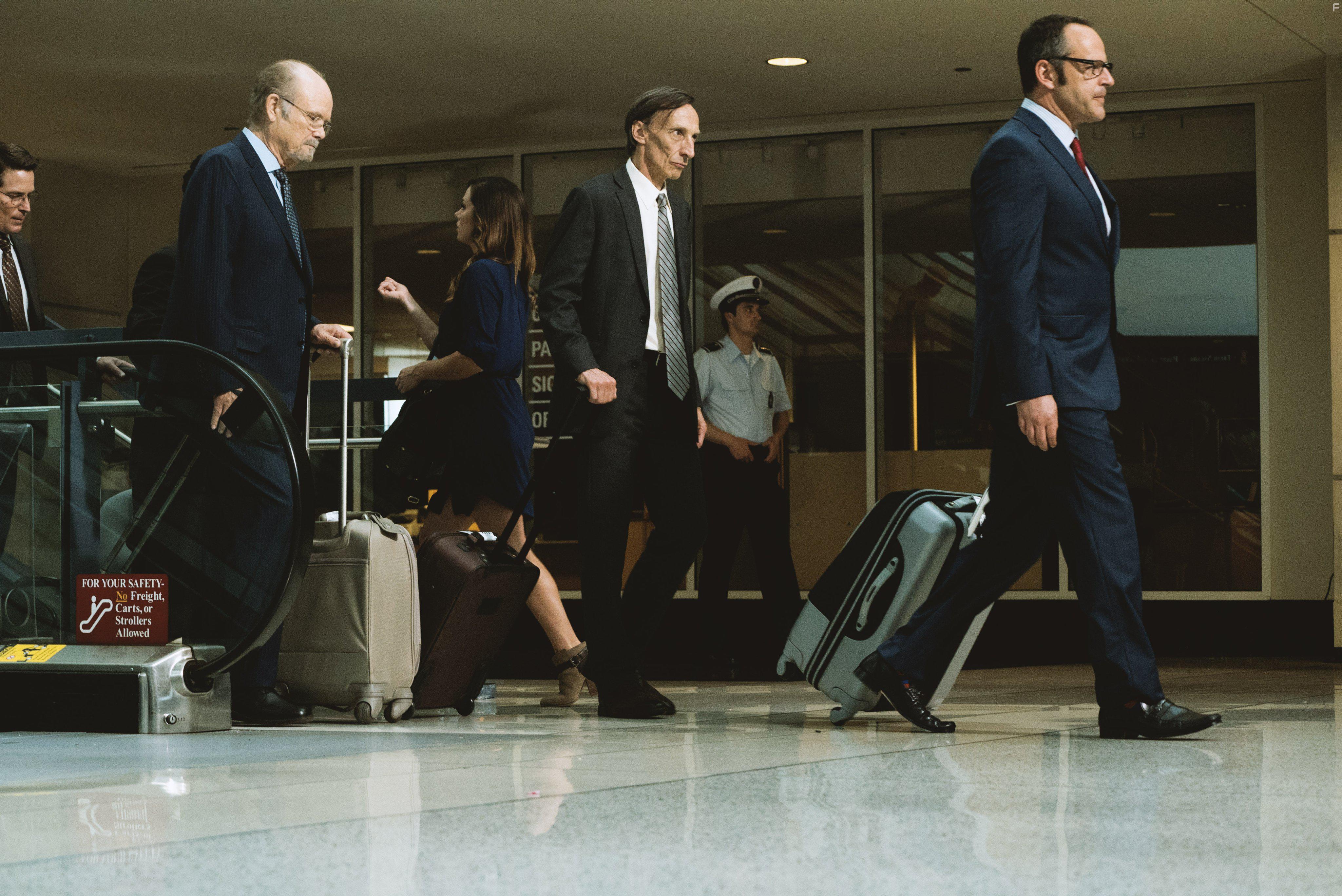 Kurtwood Smith and Gil Bellows in Patriot (2015)