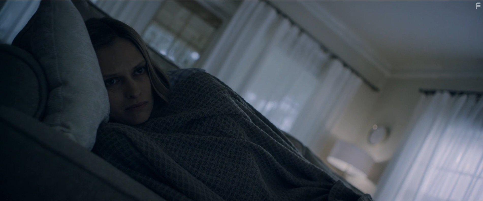 Vinessa Shaw in Clinical (2017)