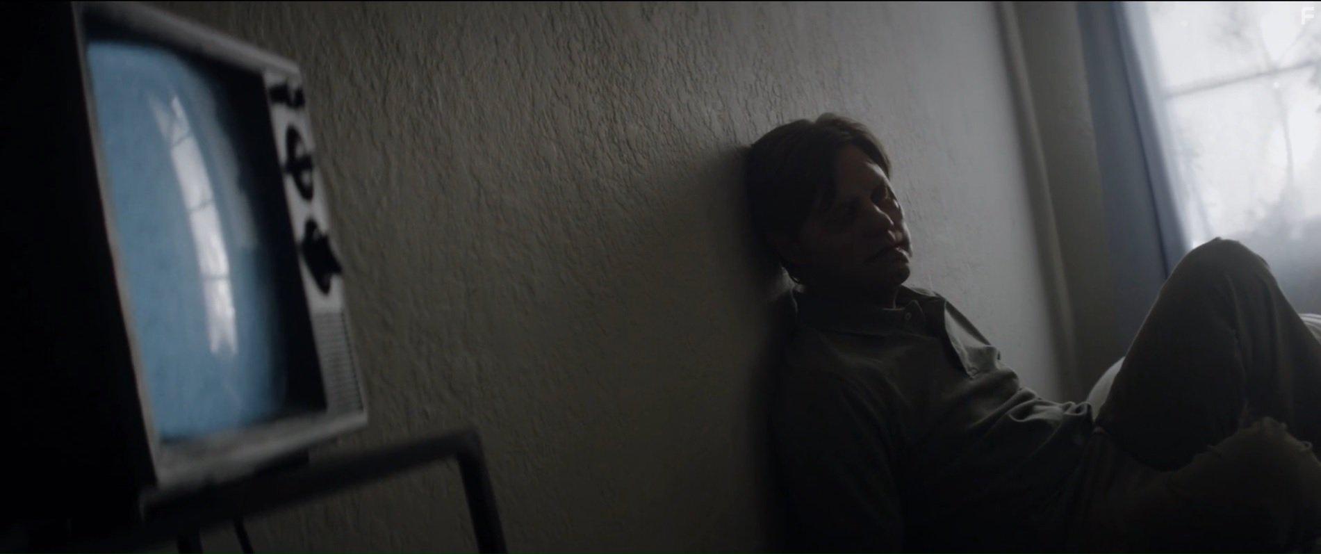 Kevin Rahm in Clinical (2017)