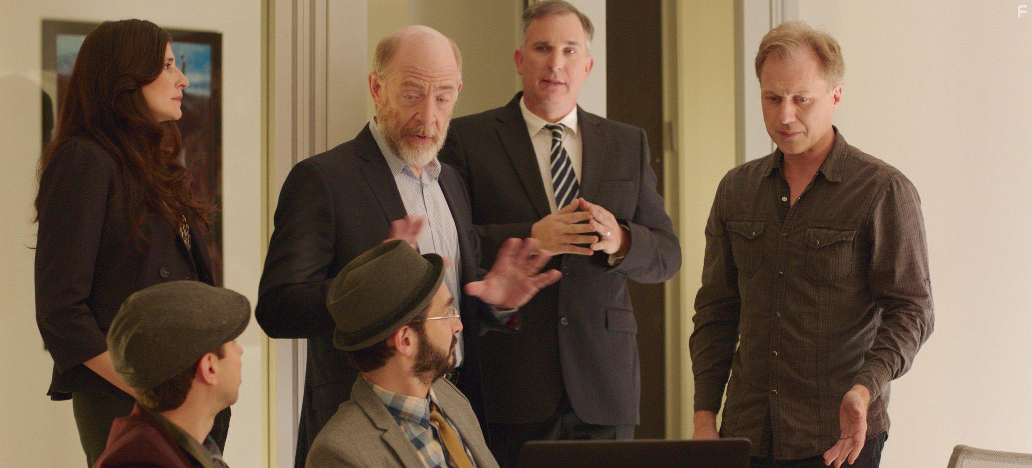 Wayne Federman, J.K. Simmons, Henry Phillips, and Michaela Watkins in And Punching the Clown (2016)