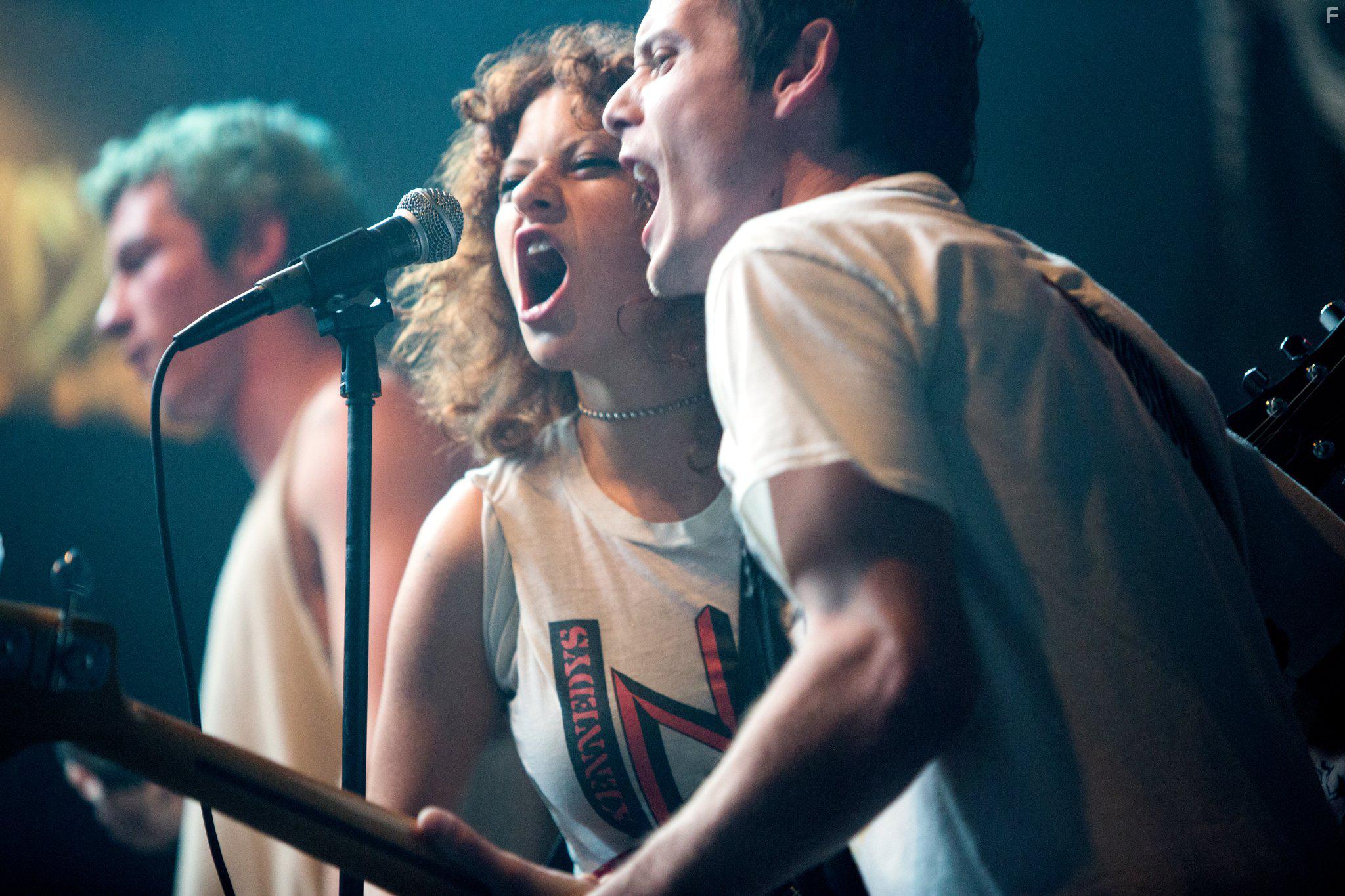 Alia Shawkat, Anton Yelchin, and Callum Turner in Green Room (2015)