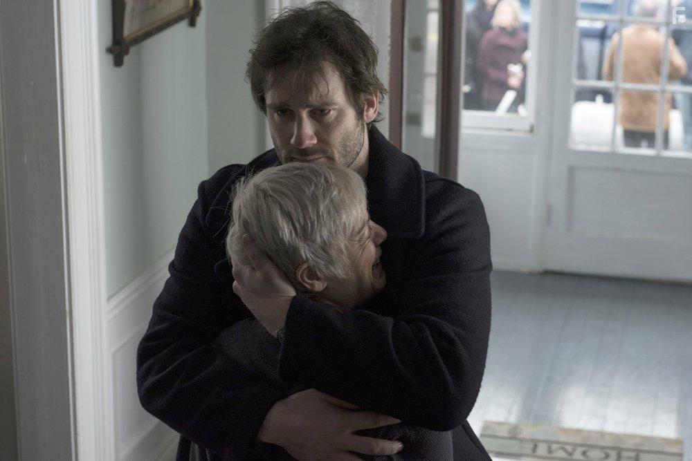 Victoria Snow and Clive Standen in Taken (2016)