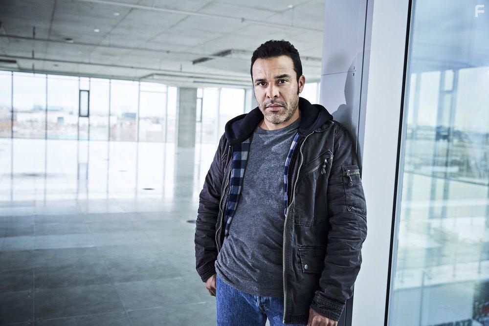 Michael Irby in Taken (2016)