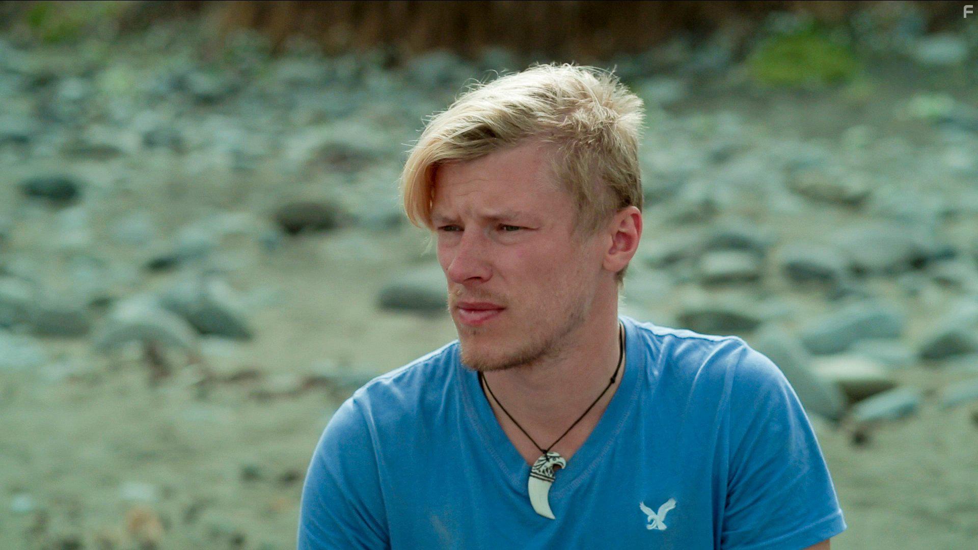 Hansel Eagle in Albatross (2015)