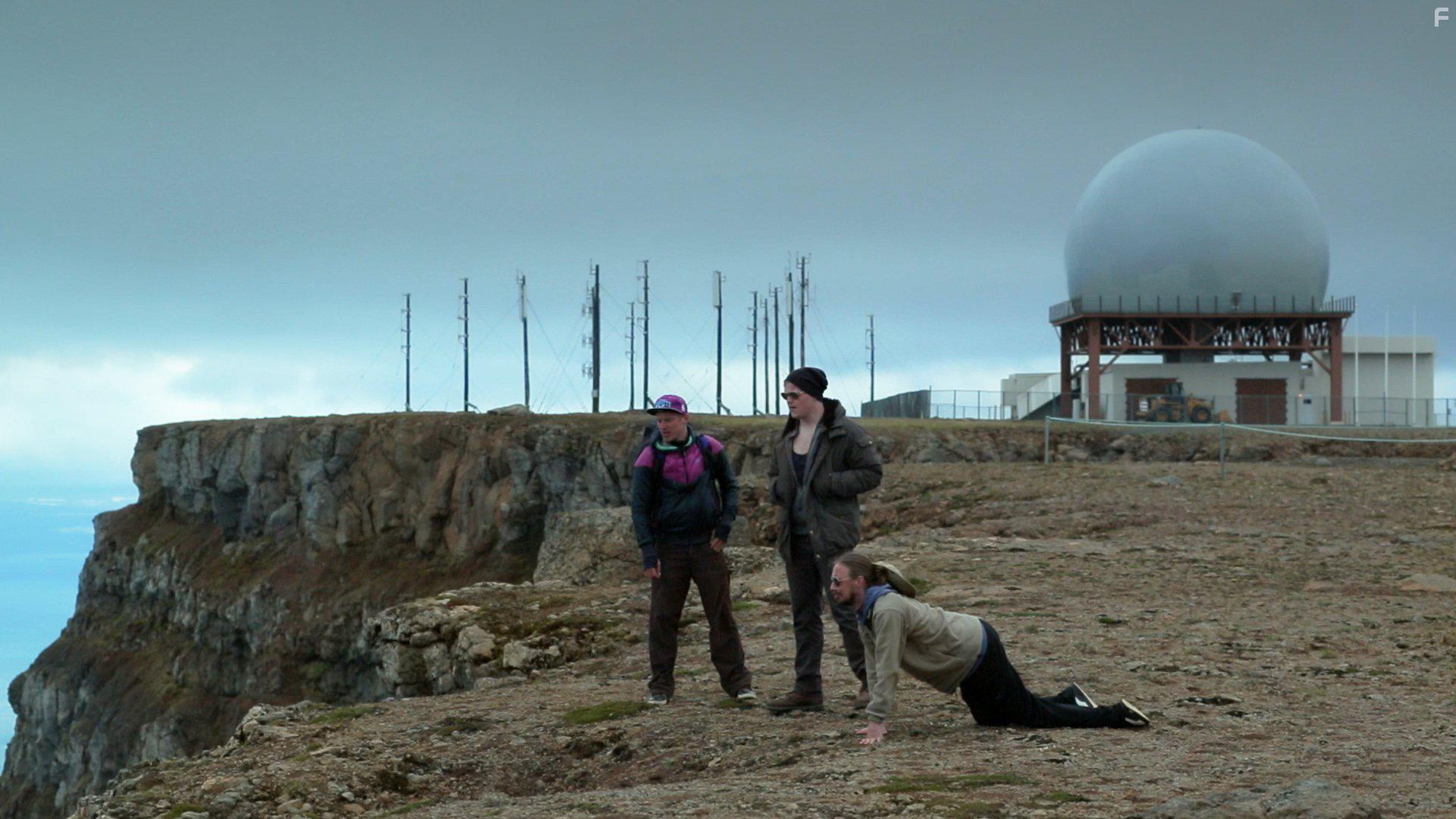 Hansel Eagle, Finnbogi Dagur Sigursson, and Gunnar Kristinsson in Albatross (2015)