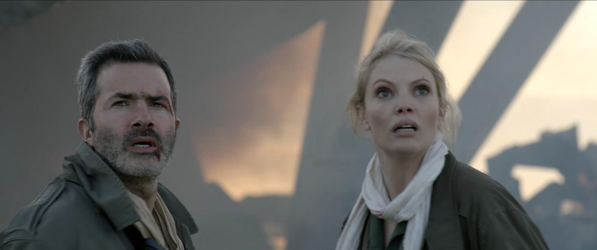 Nathalie Cox and Robin Kirwan in Darkwave: Edge of the Storm (2016)