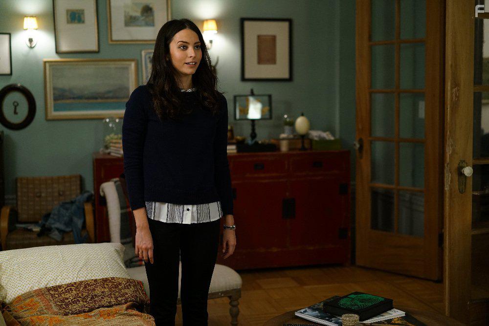 Genesis Rodriguez in Time After Time (2017)