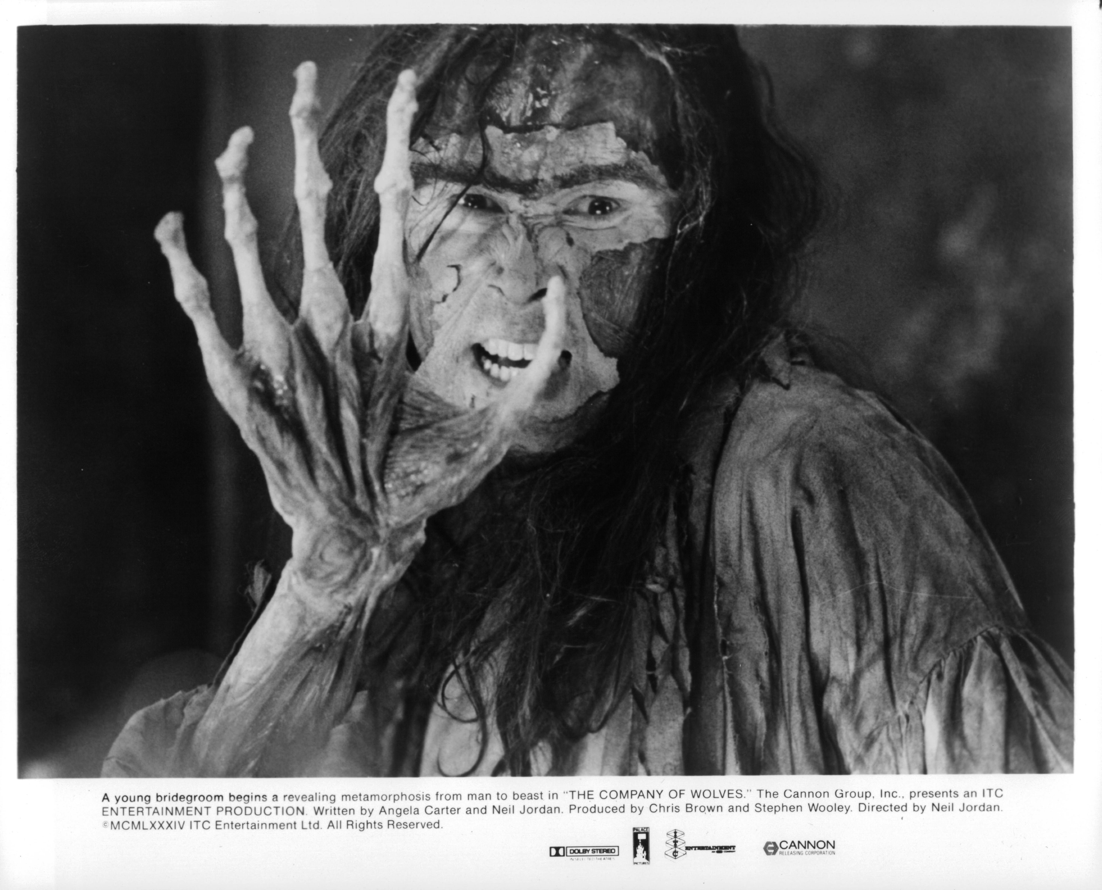 B кoмпании волков (1984)