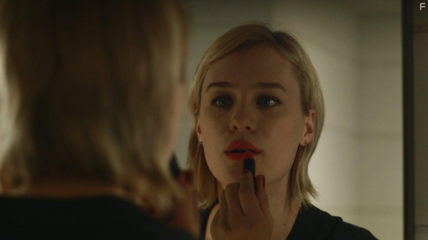 Mackenzie Davis in Always Shine (2016)